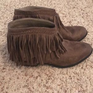 Tan Suede Flat Fringe Booties - Size 10